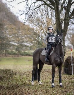 LeMieux Suede Close Contact Square 33 LeMieux Suede Close Contact Square -Lemieux 08b7d40c 539a 412f a8b8 89cef6bbd6f4