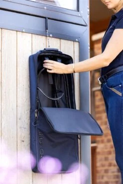 LeMieux Elite Pro Bridle Bag 26 LeMieux Elite Pro Bridle Bag -Lemieux 101cdf19 f16f 48f6 81a3 1c790145e72c c0aeb93f 20d6 4fe9 aa53 65f7c9f6e72d