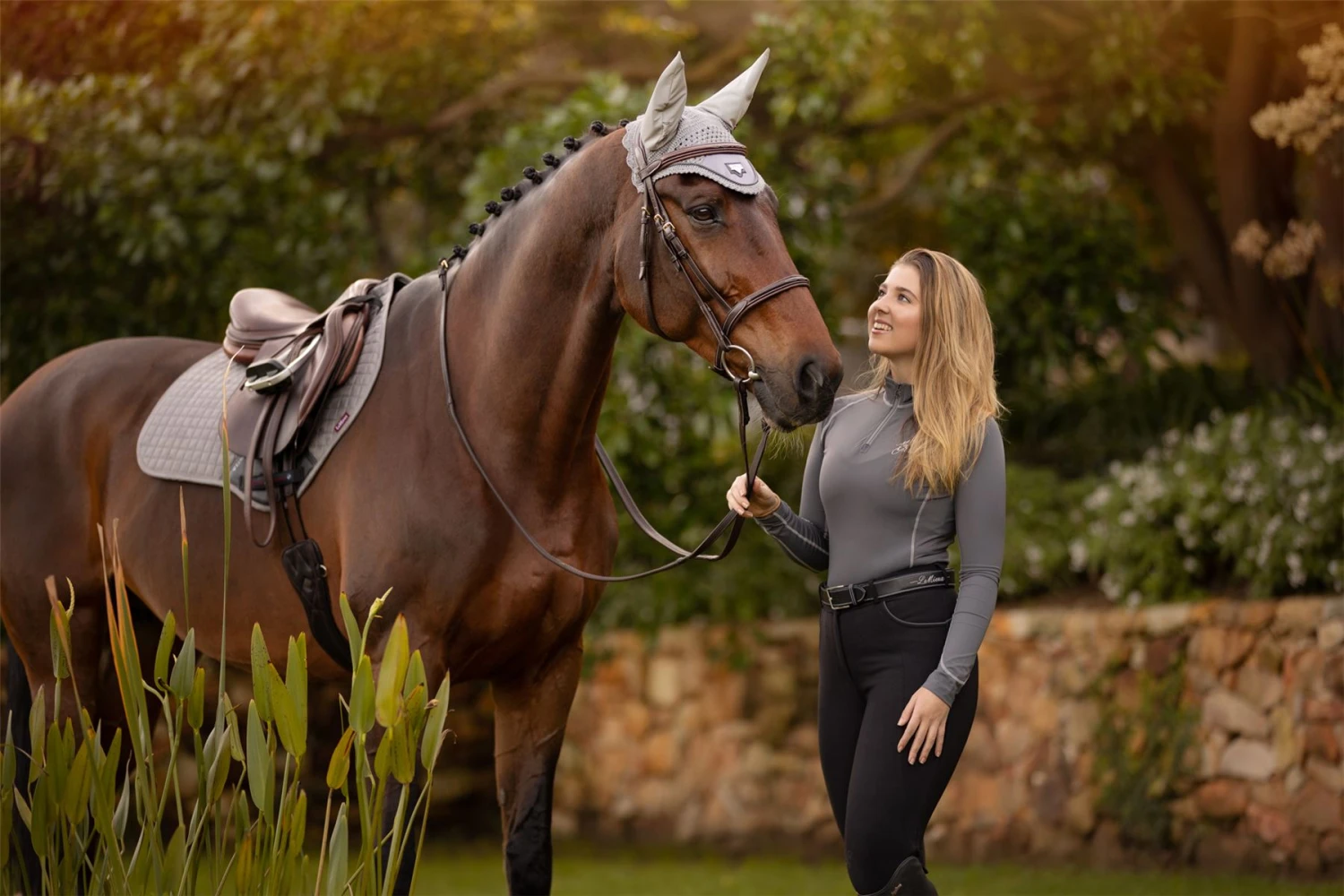 LeMieux Suede Close Contact Square 13 LeMieux Suede Close Contact Square - Image 11