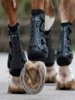 LeMieux Ultra Mesh Snug Boots Hind -Lemieux 430c0d16 4f7c 4112 962a 016445af294c 01205078 7c66 46f6 80dd 278adb7feb6c