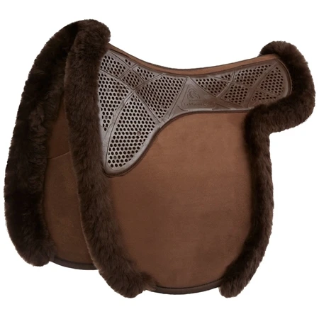 LeMieux Gel-Grip Showing Numnah 3 LeMieux Gel-Grip Showing Numnah