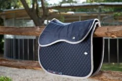 LeMieux Wither Relief Memory Foam Half Pad 25 LeMieux Wither Relief Memory Foam Half Pad -Lemieux 810bb46a 988a 4495 b339 2bb548804dc4