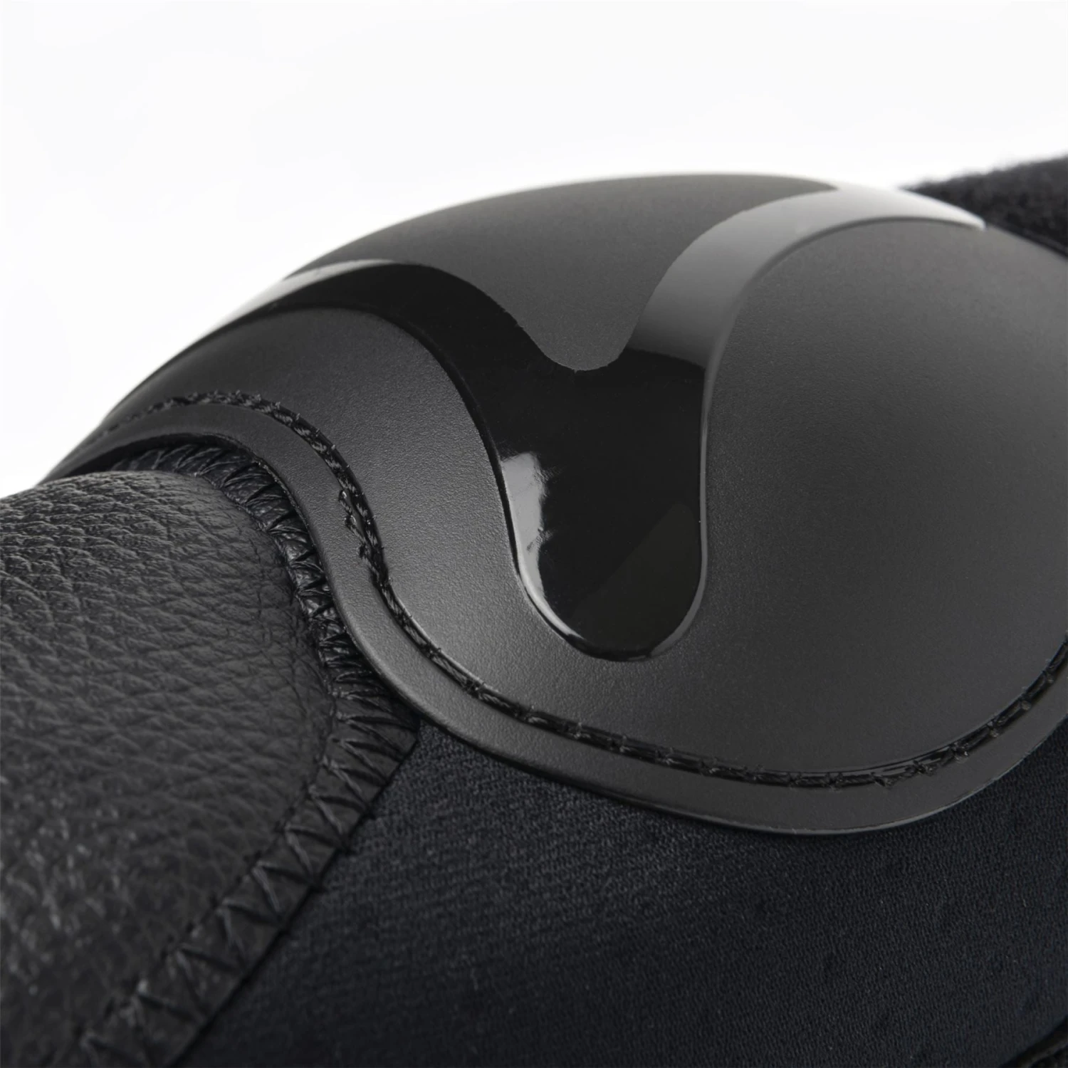 LeMieux Turnout Boots 5 LeMieux Turnout Boots - Image 3