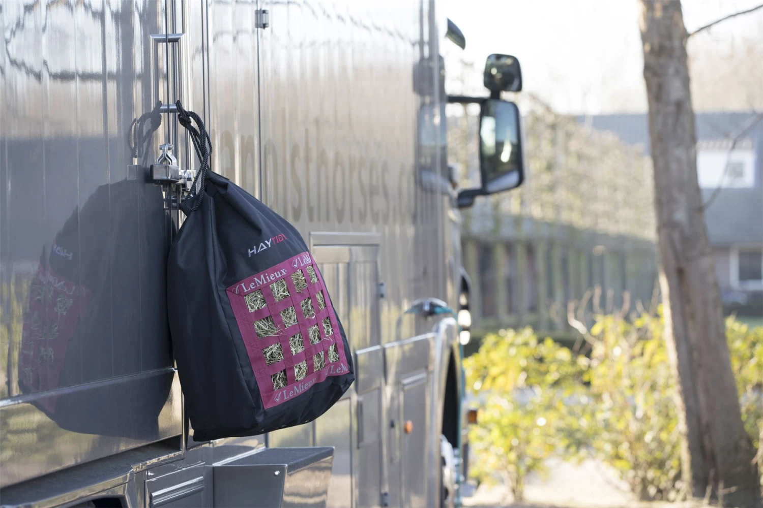 LeMieux Hay Tidy Bag 4 LeMieux Hay Tidy Bag - Image 2