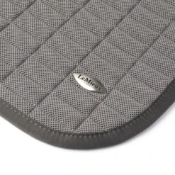 LeMieux Self-Cool Dressage Square Polar -Lemieux b2bc8e78 8aab 4109 8c64 313dfed03836 cdce042c 17f3 4ece 95b3 b772ff8022b4