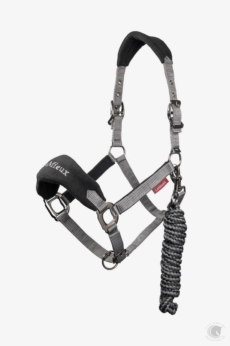 LeMieux Vogue Headcollar & Leadrope Black 3 LeMieux Vogue Headcollar & Leadrope Black