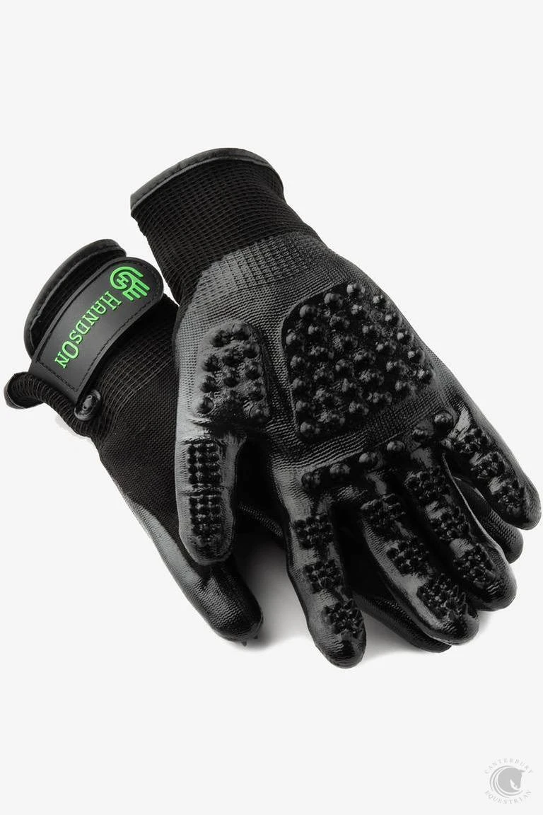 LeMieux Hands On Grooming Mitt 3 LeMieux Hands On Grooming Mitt