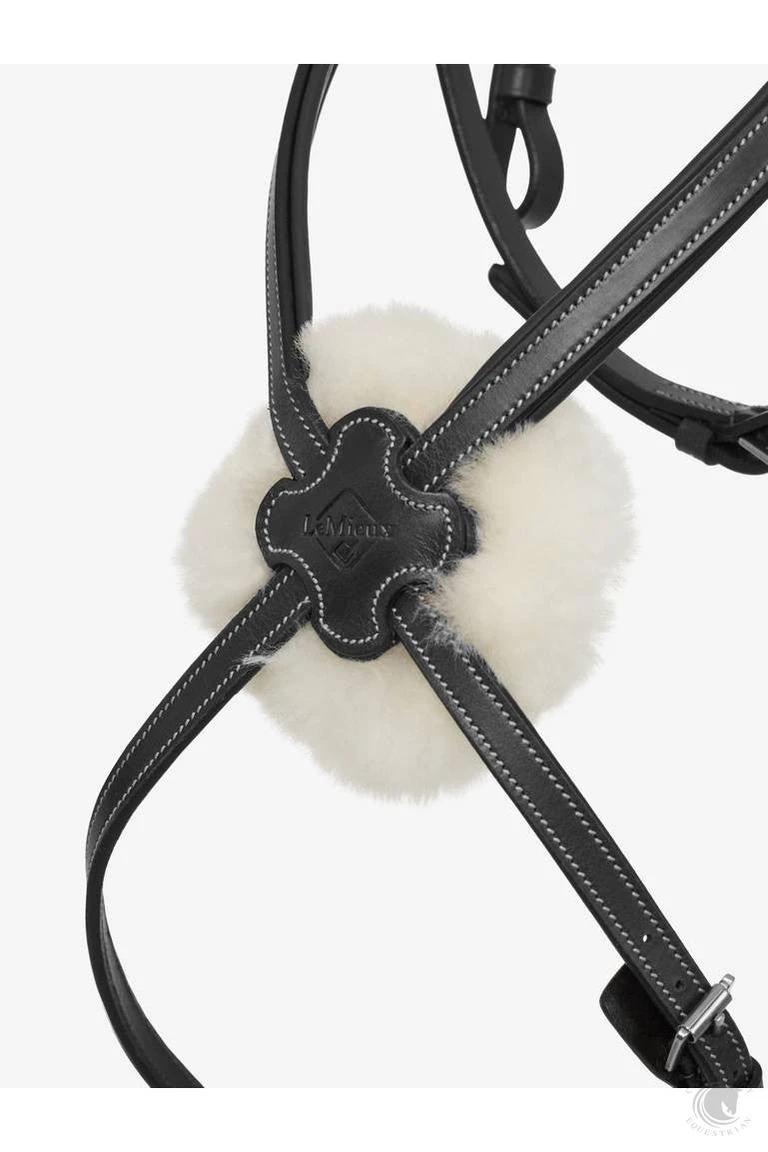 LeMieux Arika Figure 8 Bridle Black/Silver 7 LeMieux Arika Figure 8 Bridle Black/Silver - Image 5