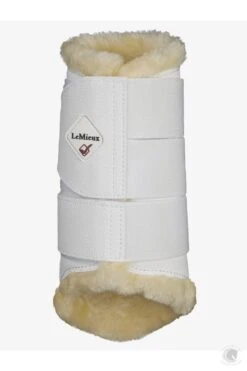 LeMieux Fleece Lined Brushing Boots White 7 LeMieux Fleece Lined Brushing Boots White -Lemieux lm fleeceboots white4 hr
