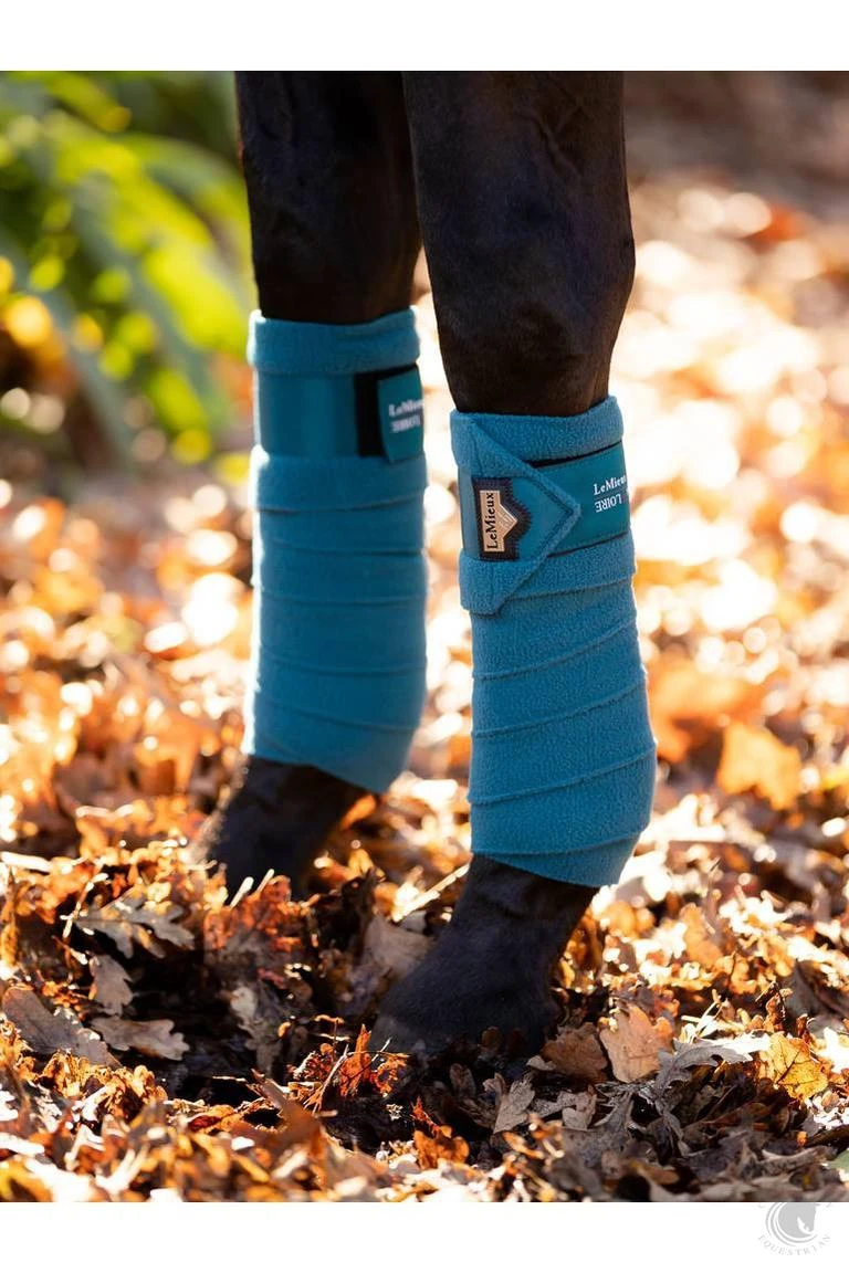 LeMieux Loire Polo Bandages Marine 4 LeMieux Loire Polo Bandages Marine - Image 2